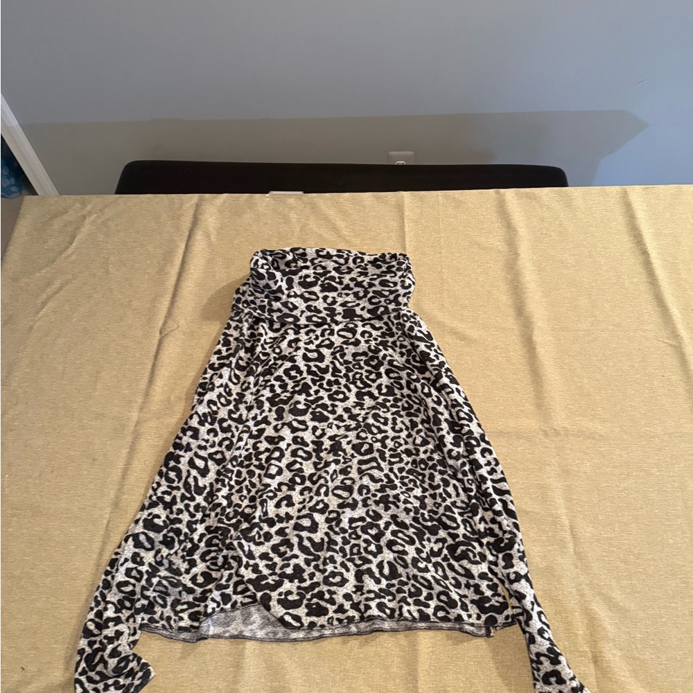 Dana Buchman Black and White Leopard A-Line Skirt